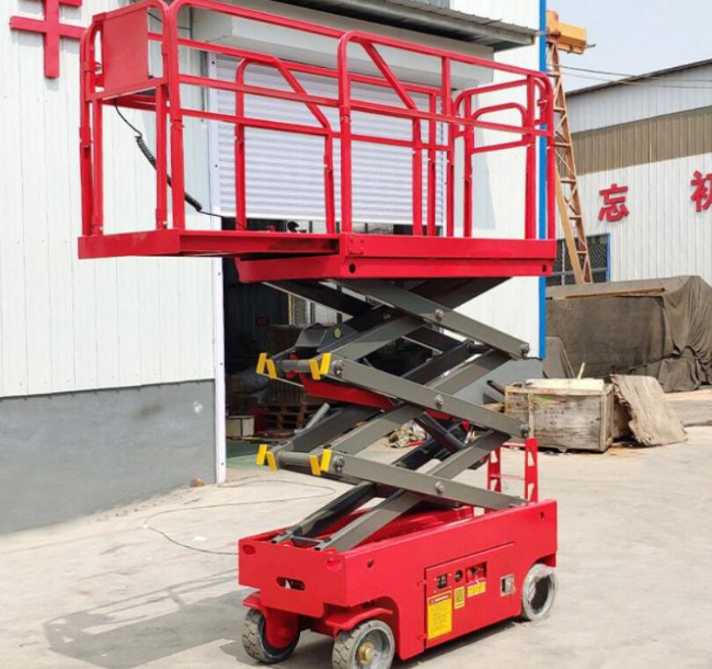 类乌齐移动剪叉式升降机